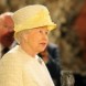 La reine d'Angleterre face au tr�ne de fer... 